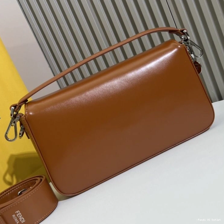 Affordable HOT Tiffany Bag Baguette Medium Smooth Brown Leather In Fendi 0821
